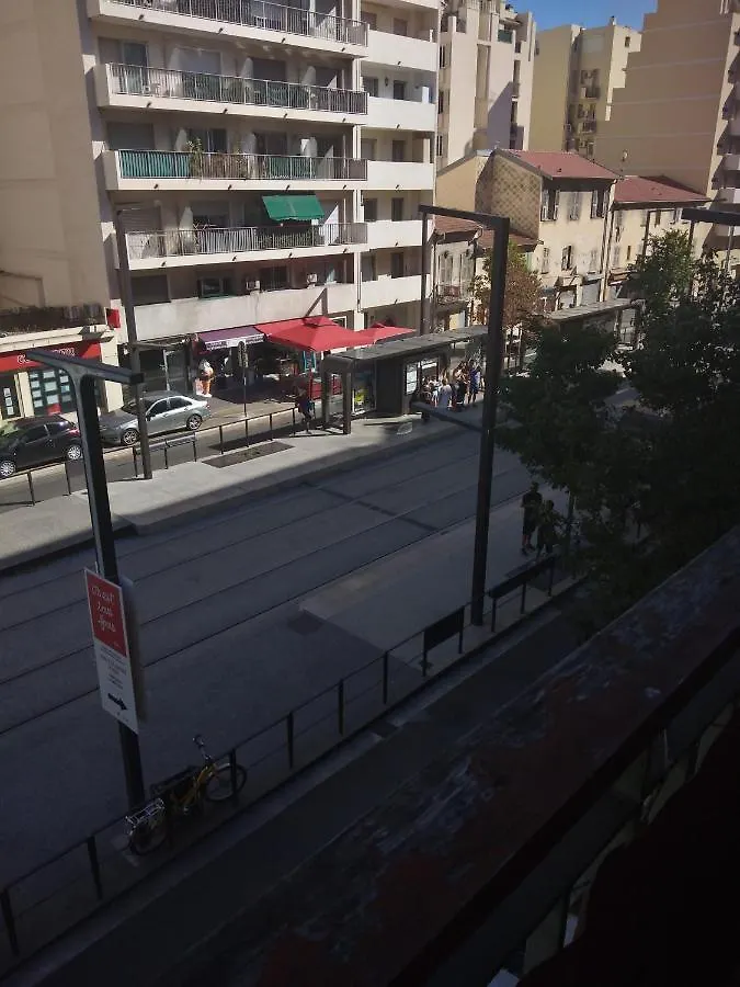Apartment Charmant F1 Pres Tramway Et Plage Nice
